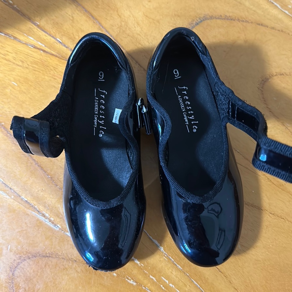 Freestyle toddler tap shoes